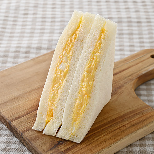 Rich egg salad sandwich